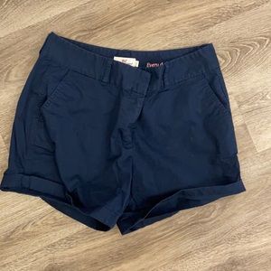 Vineyard vines blue shorts
